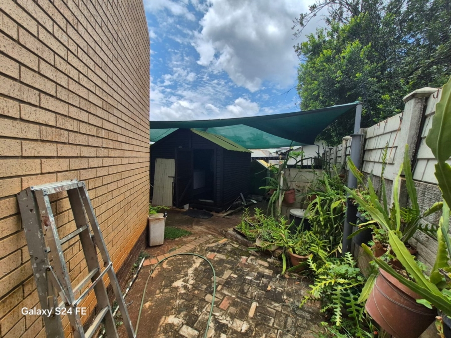 4 Bedroom Property for Sale in Protea Park North West